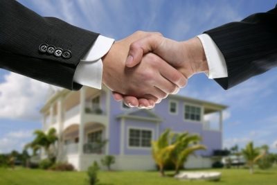 Agenzie immobiliari: il diritto alla provvigione scatta anche senza firma, ne’ del rogito, ne’ del preliminare.